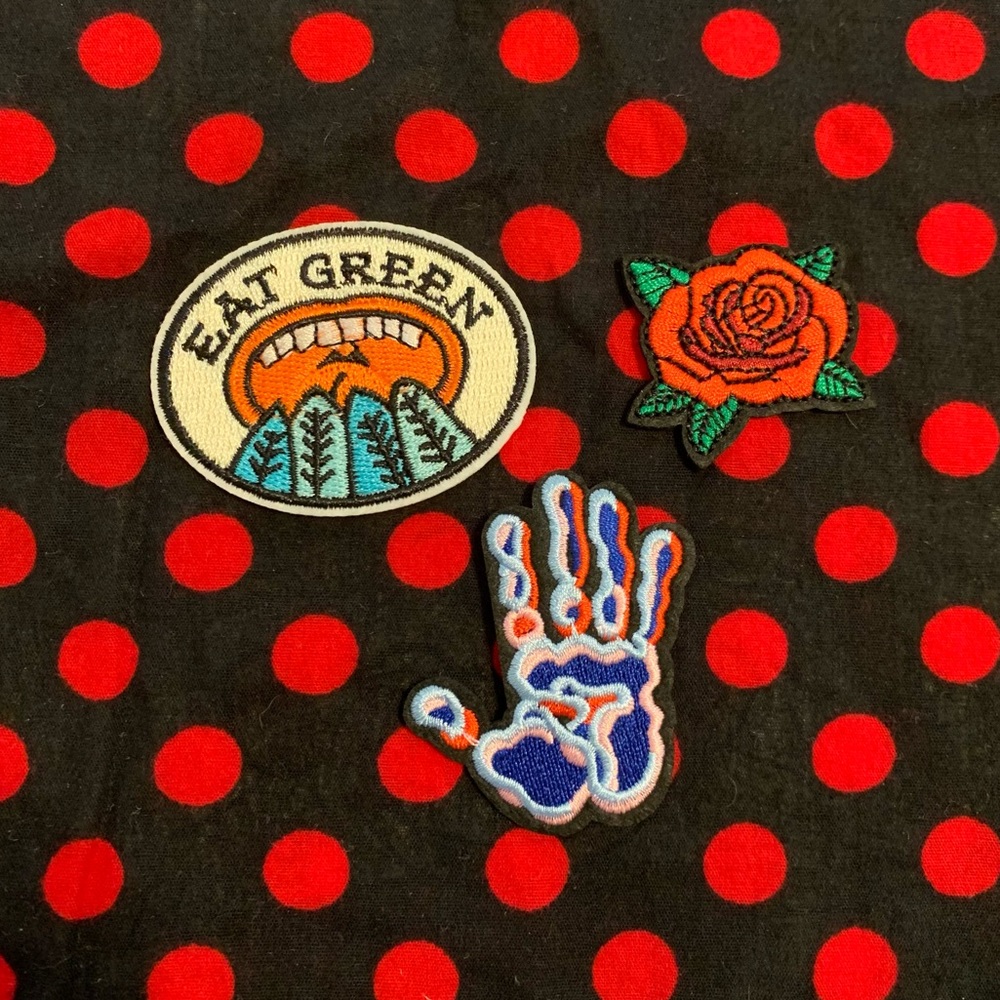 🆕 3 IRON ON PATCHES FOR 9$!